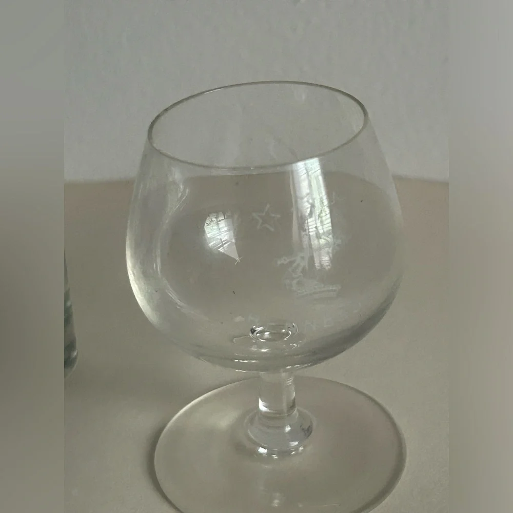 Lot 6 bundle of six tourist college Shot Glasses plus Hennessy shot glass
